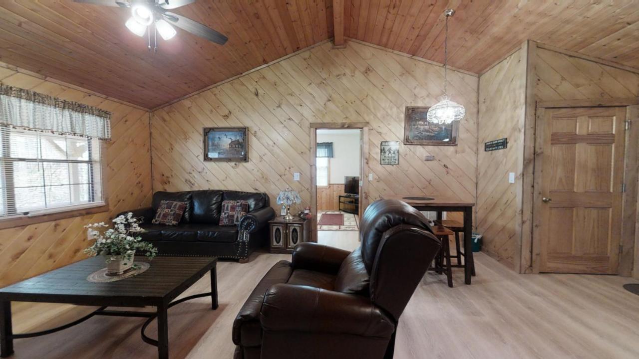 Little Mountain Hideaway Cabin Pigeon Forge Dış mekan fotoğraf