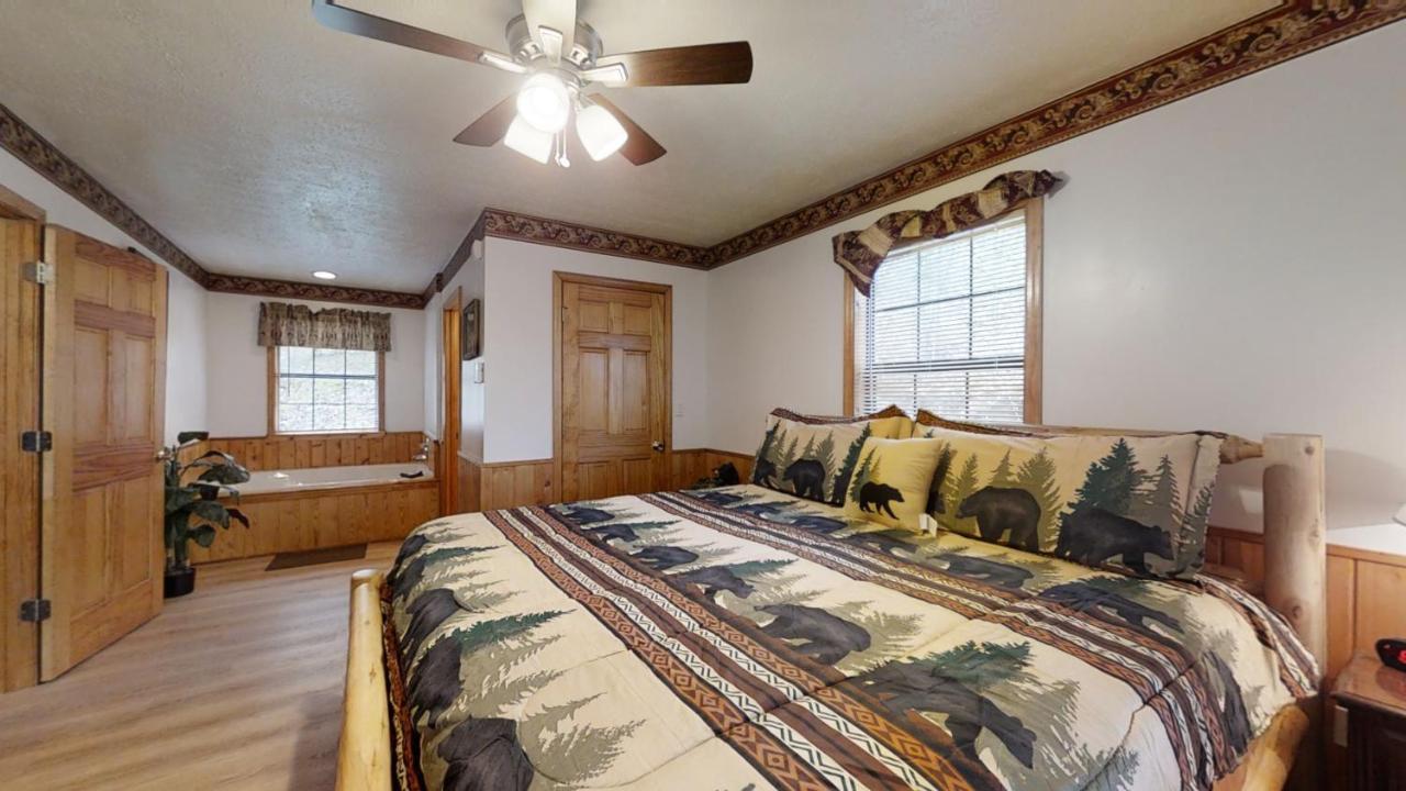Little Mountain Hideaway Cabin Pigeon Forge Dış mekan fotoğraf