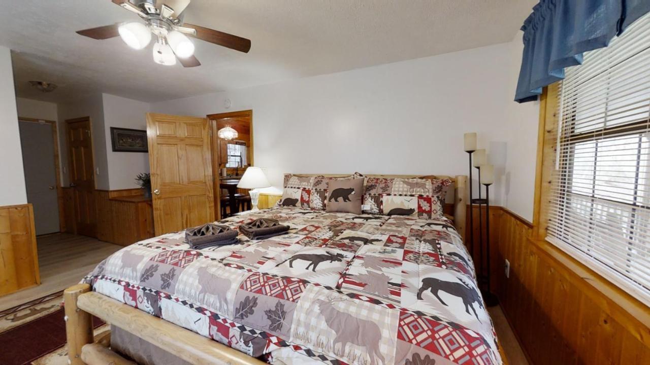 Little Mountain Hideaway Cabin Pigeon Forge Dış mekan fotoğraf